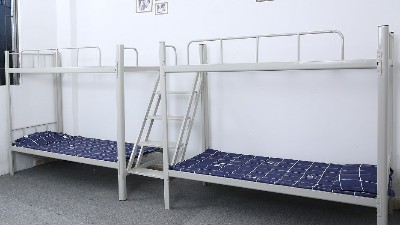 康胜铁架床厂生产加厚宿舍铁床