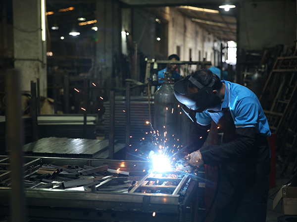 米兰（中国）-焊接工序